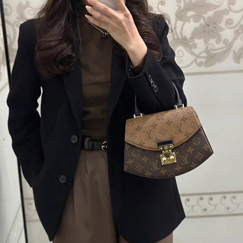 루이비통 모노그램 틸시트 토트백 M46548