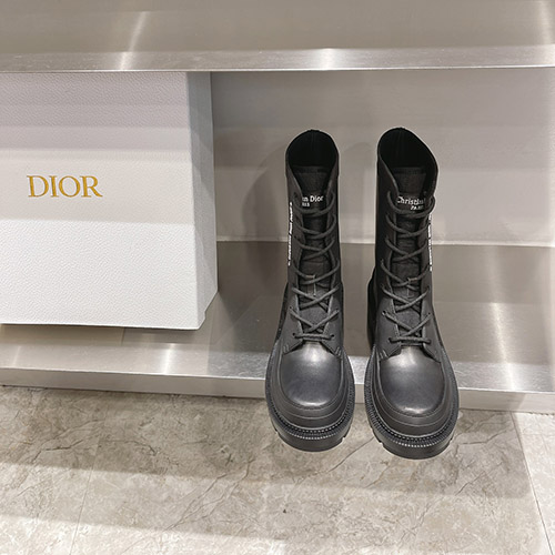 디올 신상 부츠 DR2310097