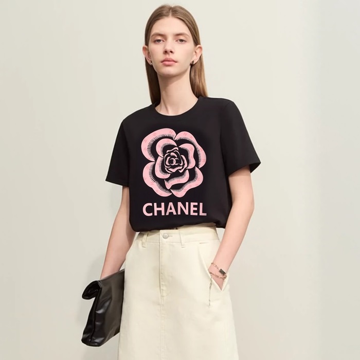 샤넬 여성 블랙 반팔 티셔츠 - Chanel Womens Black Tshirts - chl9880